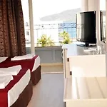 Ξενοδοχείο Almena 3*