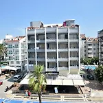 فندق Almena مرمريس