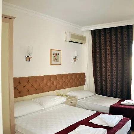 Hotel Almena 3*