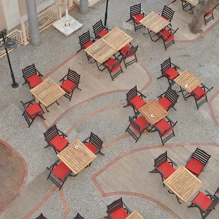 Hotel Almena