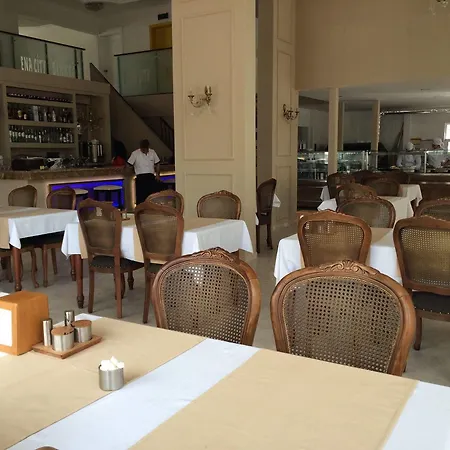 Hotel Almena