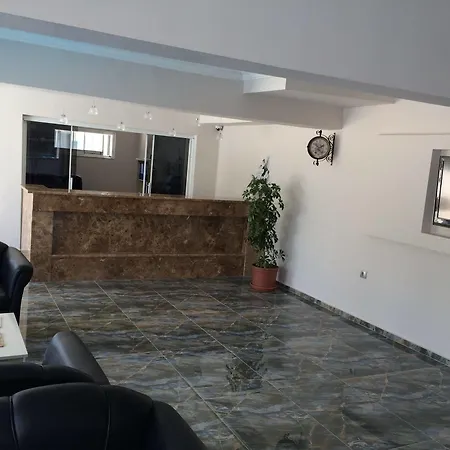 Hotel Almena