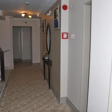 Almena ホテル マルマリス